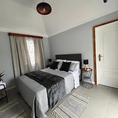 Vakantiehuis Refugio Do Nevoeiro T1
