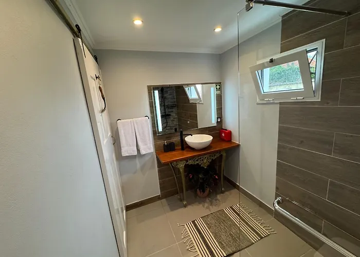 Semesterbostad Refugio Do Nevoeiro T1